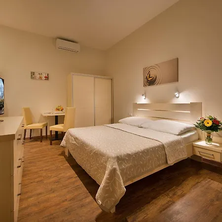 Andel Apartments Praha-3